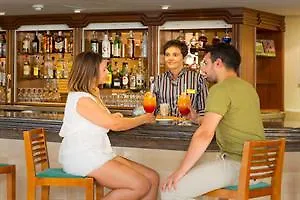 圣米歇尔海之女王酒店 埃尔阿雷纳尔 3*,